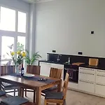 Andres Deluxe דירה קוטבוס