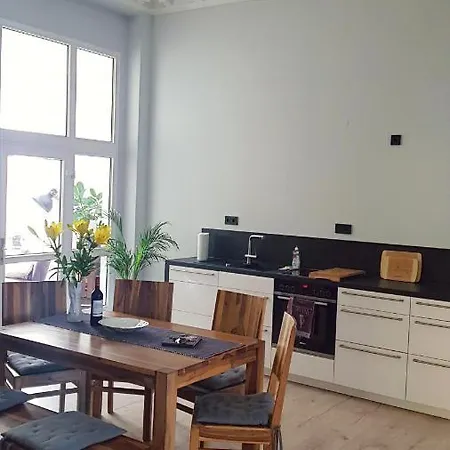 Andres Deluxe Apartament Chociebuż