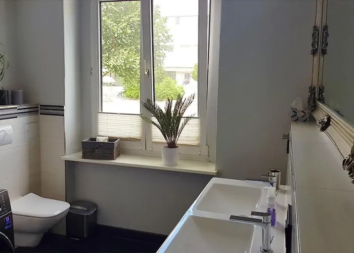 Andrés Deluxe * Cottbus